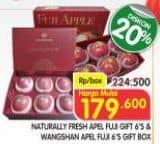 Promo Harga Naturally Fresh Apel Fuji/Apel Fuji Wangshan   - Superindo