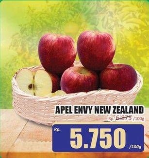 Promo Harga Apel Envy NZ per 100 gr - Hari Hari