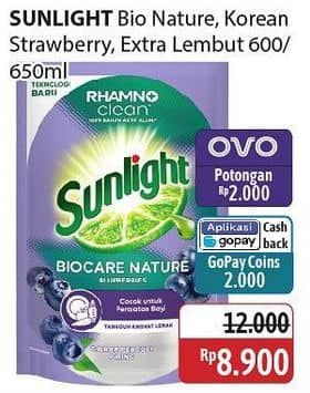 Promo Harga Sunlight Pencuci Piring Biocare Nature, Korean Strawberry, Extra Lembut 600 ml - Alfamidi