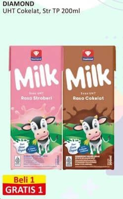 Promo Harga Diamond Milk UHT Chocolate, Strawberry 200 ml - Alfamart