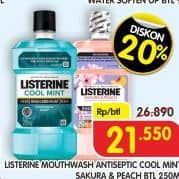 Promo Harga Listerine Mouthwash Antiseptic Sakura Peach, Cool Mint 250 ml - Superindo