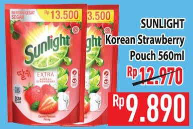 Promo Harga Sunlight Pencuci Piring Korean Strawberry 560 ml - Hypermart