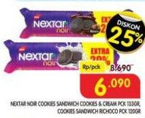 Promo Harga Nabati Nextar Noir Cookies Cream, Richoco 144 gr - Superindo