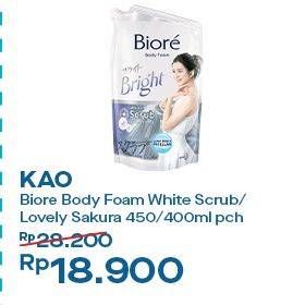 Promo Harga Biore Body Foam Bright White Scrub, Lovely Sakura Scent 450 ml - Indomaret