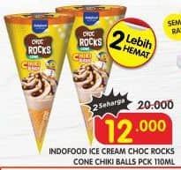 Promo Harga Indoeskrim Choc Rocks Cone Chiki Balls 110 ml - Superindo