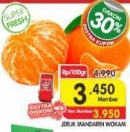 Promo Harga Jeruk Mandarin Wokam per 100 gr - Superindo