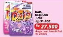 Promo Harga Daia Deterjen Bubuk + Softener Pink, + Softener Violet 1700 gr - Alfamart