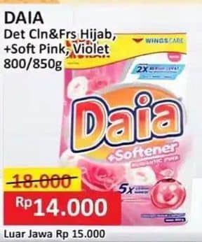 Promo Harga Daia Deterjen Bubuk Clean Fresh Hijab, + Softener Pink, + Softener Violet 800 gr - Alfamart