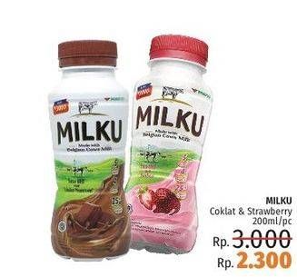 Promo Harga MILKU Susu UHT Cokelat Premium, Stroberi 200 ml - LotteMart