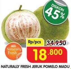 Promo Harga Naturally Fresh Jeruk Pomelo Madu  - Superindo