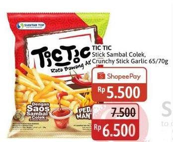 Promo Harga Tic Tic Snack Crunchy Stick Bawang Saos Pedas Mantap, Garlic / Bawang 65 gr - Alfamidi