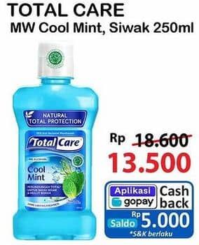 Promo Harga Total Care Mouthwash Cool Mint, Siwak Salt 250 ml - Alfamart