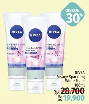 Promo Harga NIVEA Facial Foam Sparkling White 100 ml - LotteMart