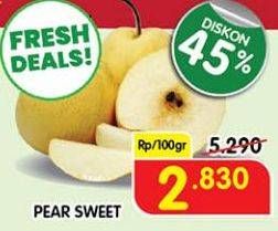 Promo Harga Pear Sweet per 100 gr - Superindo