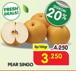 Promo Harga Pear Singo per 100 gr - Superindo