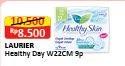 Promo Harga Laurier Healthy Skin Day Wing 22cm 9 pcs - Alfamart