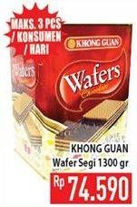 Promo Harga KHONG GUAN Wafers Chocolate 1300 gr - Hypermart