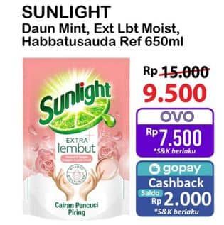 Promo Harga Sunlight Pencuci Piring Extra Lembut, Anti Bau With Daun Mint, Higienis Plus With Habbatussauda 650 ml - Alfamart