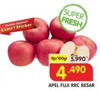 Promo Harga Apel Fuji RRC Besar per 100 gr - Superindo