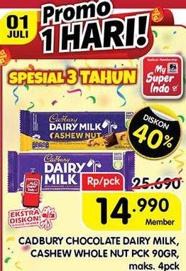 Promo Harga Cadbury Dairy Milk Original, Cashew Nut 90 gr - Superindo
