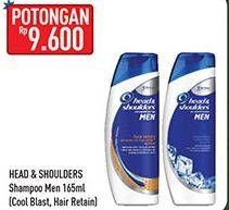 Promo Harga HEAD & SHOULDERS Men Shampoo Cool Blast, Hair Retain 165 ml - Hypermart