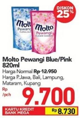 Promo Harga MOLTO Pewangi Blue, Pink 820 ml - Carrefour