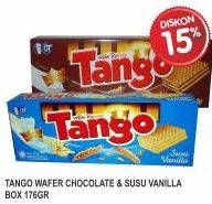Promo Harga TANGO Wafer Chocolate, Vanilla Milk 176 gr - Superindo