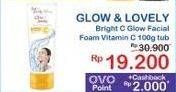 Promo Harga Glow & Lovely (fair & Lovely) Facial Foam Bright C Glow Vitamin C 100 gr - Indomaret