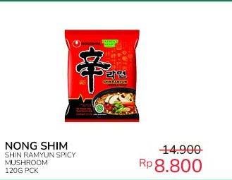 Promo Harga Nongshim Noodle Shin Ramyun Spicy Mushroom 120 gr - Indomaret