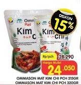 Promo Harga OMMASON Mat Kimchi 215gr/Mat Kimchi 320gr  - Superindo