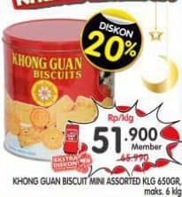 Promo Harga Khong Guan Assorted Biscuit Red 650 gr - Superindo