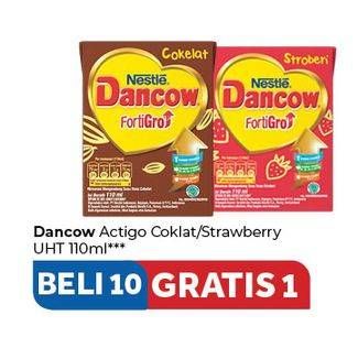 Promo Harga DANCOW Fortigro UHT Cokelat, Stroberi 110 ml - Carrefour