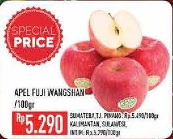 Promo Harga Apel Fuji Wangshan per 100 gr - Hypermart