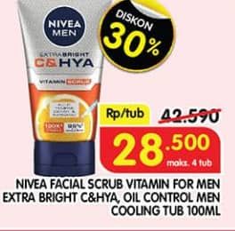 Promo Harga Nivea Men Facial Foam Extra Bright CHYA Vitamin Scrub, Oil Control Men Cooling 100 ml - Superindo