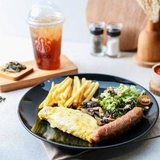 Promo Harga JCO Omelette with Sausage  - JCO