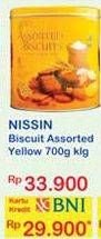 Promo Harga NISSIN Assorted Biscuits Yellow 700 gr - Indomaret