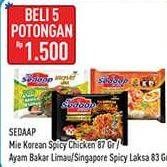 Promo Harga SEDAAP Korean Spicy Chicken/ Ayam Bakar Limau/ Singapore Spicy Laksa  - Hypermart