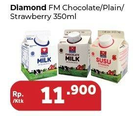Promo Harga DIAMOND Fresh Milk Chocolate, Plain, Strawberry 350 ml - Carrefour
