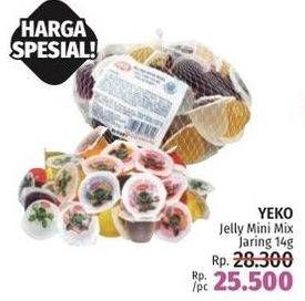 Promo Harga Yeko Jelly Mini Mix 14 gr - LotteMart