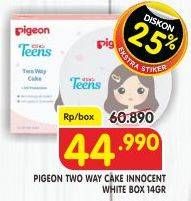 Promo Harga Pigeon Teens Two Way Cake Innocent White 14 gr - Superindo