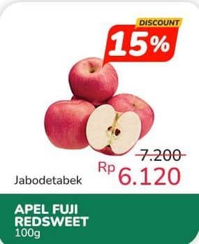 Promo Harga Apel Fuji Red Sweet per 100 gr - Indomaret