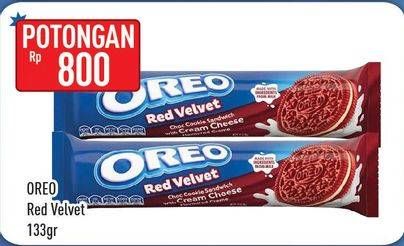 Promo Harga OREO Biskuit Sandwich Red Velvet 133 gr - Hypermart