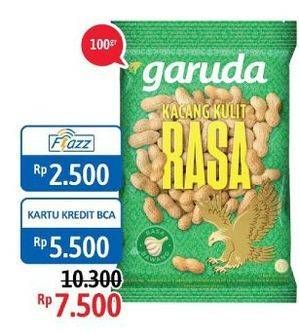 Promo Harga GARUDA Kacang Kulit Bawang 100 gr - Alfamidi