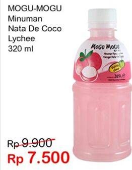 Promo Harga MOGU MOGU Minuman Nata De Coco Lychee 320 ml - Indomaret