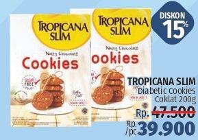 Promo Harga TROPICANA SLIM Cookies Nutty Chocolate 200 gr - LotteMart