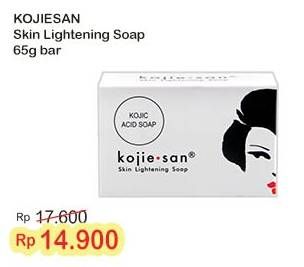 Promo Harga Kojie San Skin Lightening Soap Kojic Acid Soap 65 gr - Indomaret