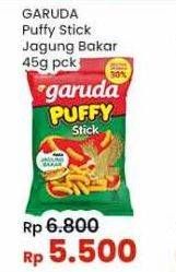 Promo Harga Garuda Puffy Stick Jagung Bakar 45 gr - Indomaret