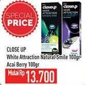 Promo Harga CLOSE UP Pasta Gigi White Attraction Natural Smile, Mineral Clay Acai Berry 100 gr - Hypermart