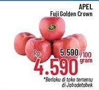 Promo Harga Apel Fuji Golden Crown per 100 gr - Alfamidi