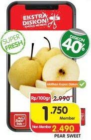 Promo Harga Pear Sweet per 100 gr - Superindo